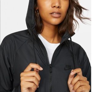 nike windrunner black jacket
